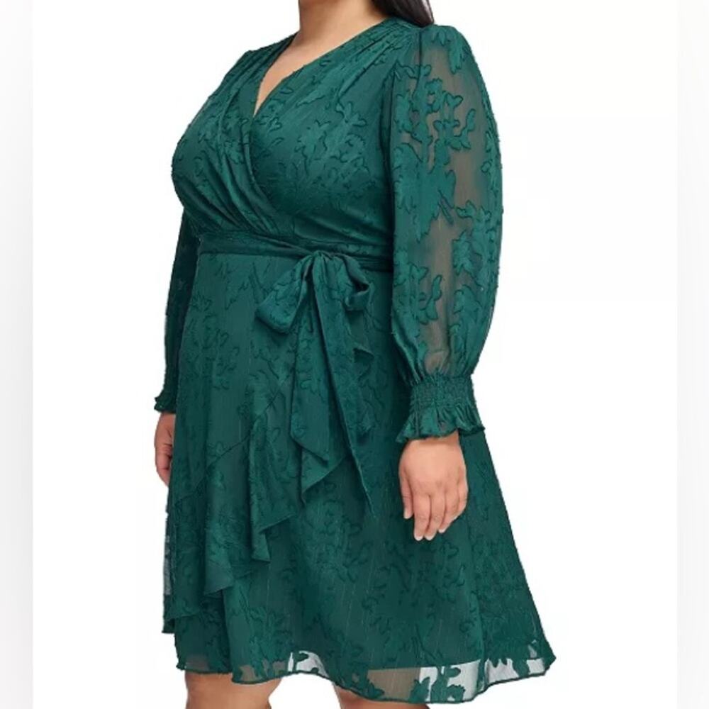Jessica Howard Plus Size Belted Fit & Flare Dress Pine Sz 14 - Picture 3 of 10